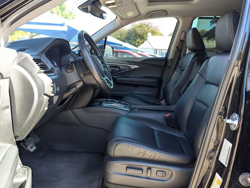 Used 2022 Honda Pilot EX-L image 11