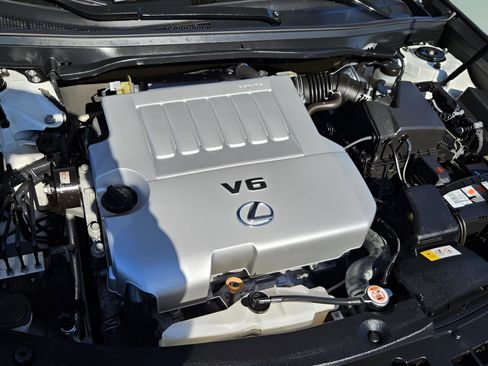 Used 2017 Lexus ES 350 w/ Luxury Package image 25