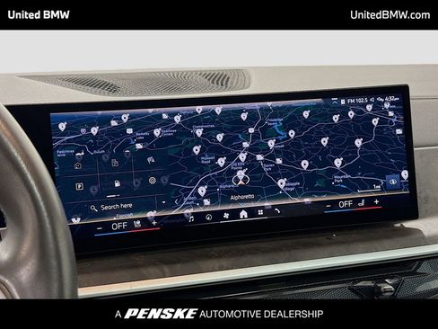 Used 2025 BMW X5 xDrive50e image 10