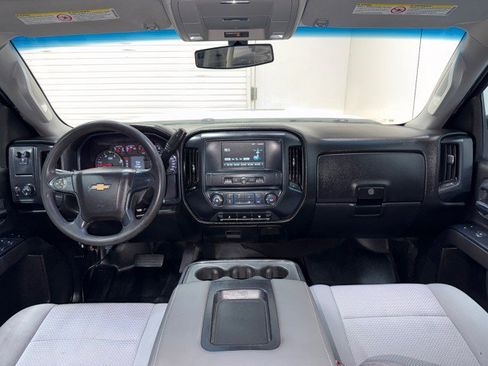 Used 2018 Chevrolet Silverado 3500 W/T AWD/4WD image 14