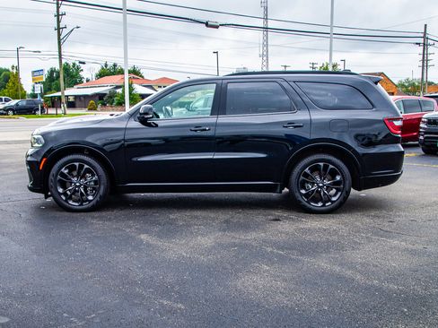 Used 2025 Dodge Durango R/T AWD/4WD image 4