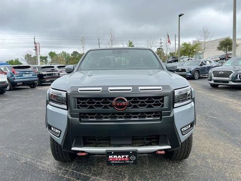 New 2025 Nissan Frontier PRO-4X image 29