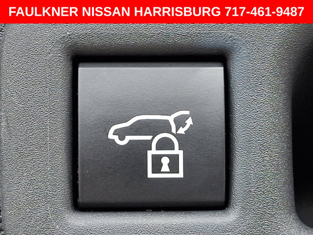 Used 2026 Toyota Sienna XLE FWD image 34