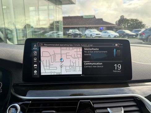 Used 2023 BMW 530e w/ Convenience Package RWD image 16