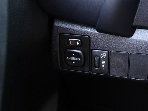 Certified 2019 Toyota Corolla SE FWD image 19