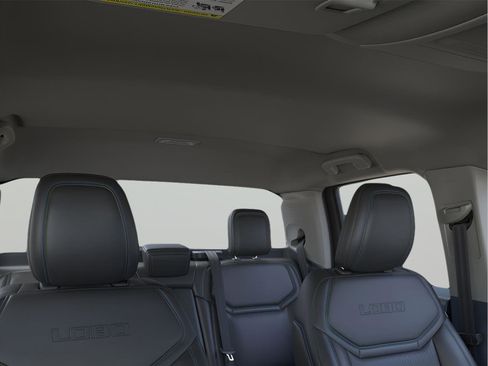 New 2026 Ford Maverick Lobo image 12