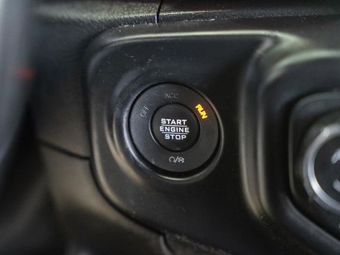 Used 2019 Jeep Wrangler Unlimited Rubicon AWD/4WD image 27
