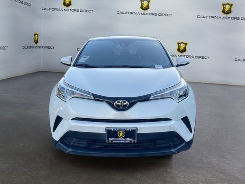Used 2018 Toyota C-HR XLE image 8
