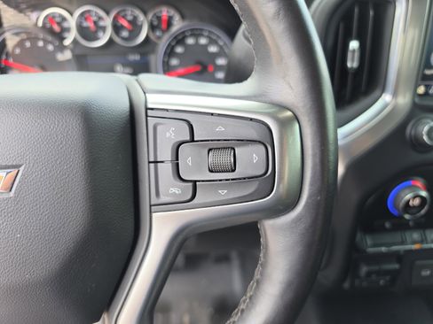 Used 2021 Chevrolet Silverado 1500 LT w/ Bed Protection Package AWD/4WD image 31