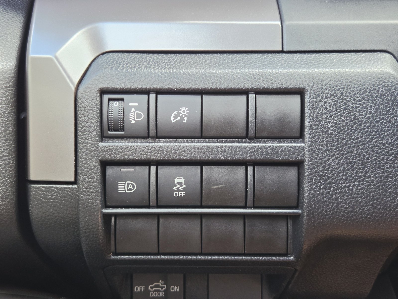 Used 2024 Toyota Tacoma SR5 RWD image 25