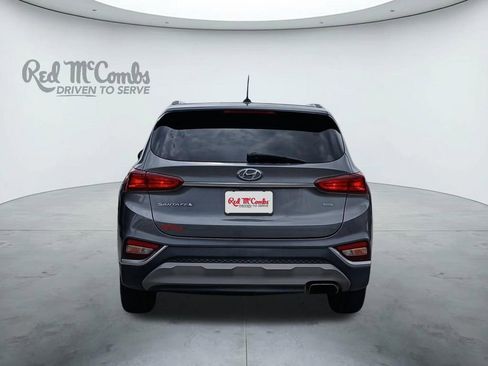 Used 2019 Hyundai Santa Fe SE image 4