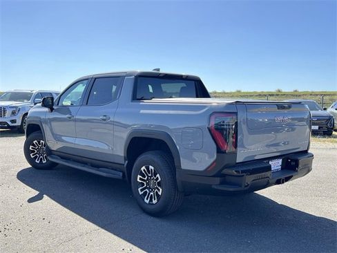 New 2026 GMC Sierra EV Elevation image 5