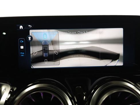 Certified 2026 Mercedes-Benz GLB 250 4MATIC image 20