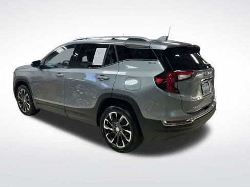 Certified 2023 GMC Terrain SLT w/ LPO, Floor Liner Package AWD/4WD image 4