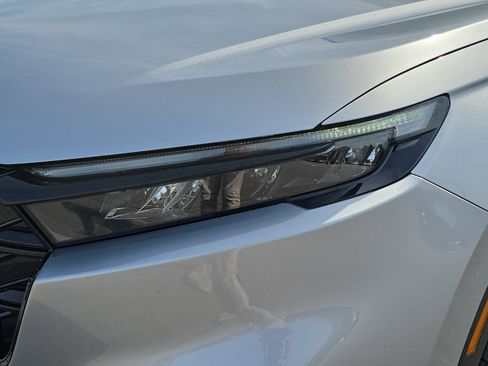 Used 2023 Honda CR-V Sport image 30