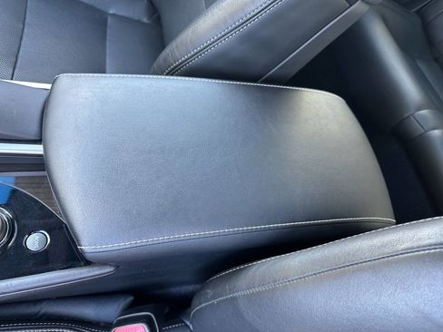 Used 2013 Lexus GS 350 AWD w/ Luxury Pkg w/Cold Weather Pkg image 33