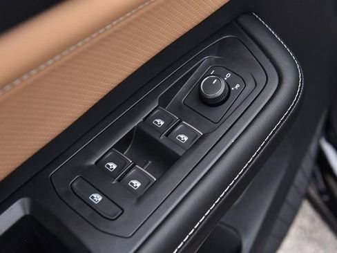 New 2026 Volkswagen Atlas Cross Sport SEL R-Line image 8