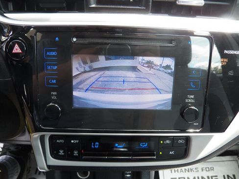 Used 2017 Toyota Corolla LE w/ Carpet Mat Package (TMS) FWD image 15