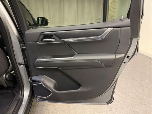 New 2026 GMC Acadia Elevation w/ LPO, Floor Liner Package AWD/4WD image 20