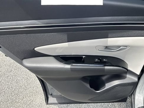 Certified 2024 Hyundai Tucson Limited FWD image 22