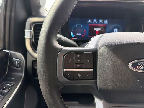Used 2025 Ford F350 Lariat w/ Chrome Package AWD/4WD image 18