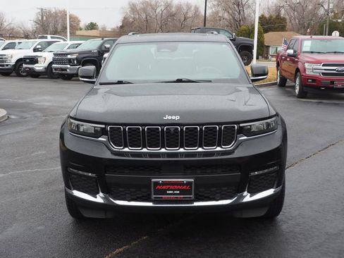 Used 2024 Jeep Grand Cherokee L Limited w/ Luxury Tech Group II image 2
