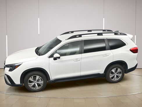 Used 2023 Subaru Ascent Premium w/ Convenience Package AWD/4WD image 36