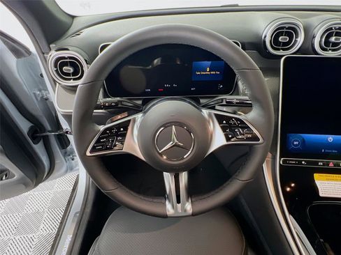 New 2026 Mercedes-Benz GLC 300 4MATIC image 10
