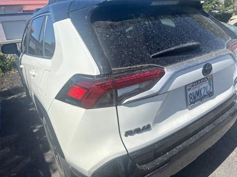 Used 2021 Toyota RAV4 XSE w/ XSE Grade Weather Package AWD/4WD image 12