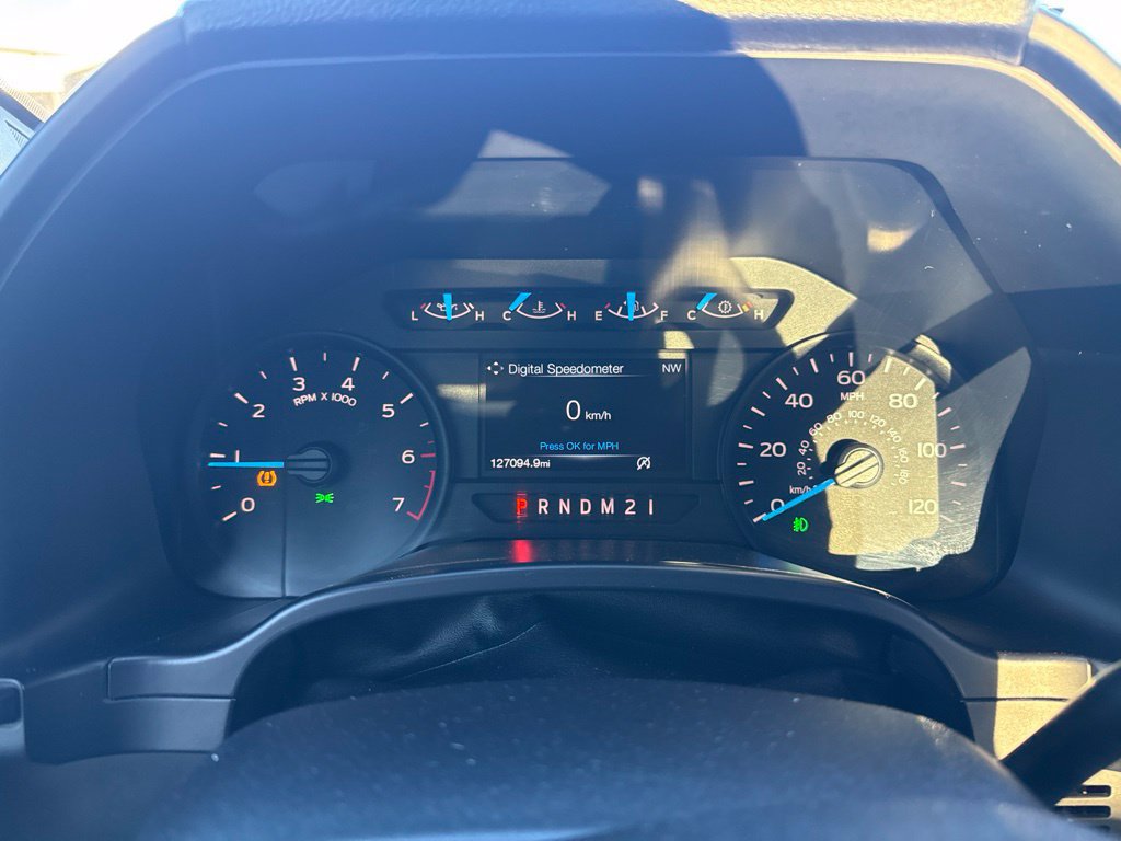 Used 2017 Ford F150 XL w/ Equipment Group 101A Mid AWD/4WD image 14