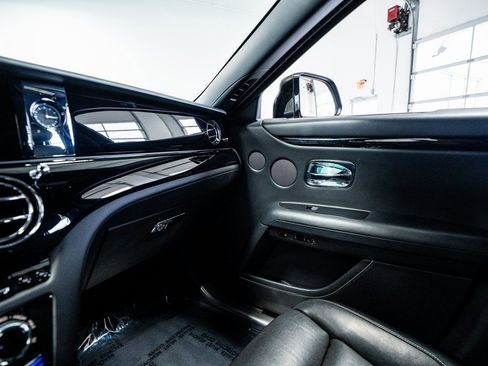 Used 2022 Rolls-Royce Ghost image 51