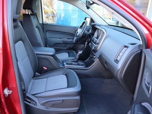 Used 2022 Chevrolet Colorado Z71 image 16