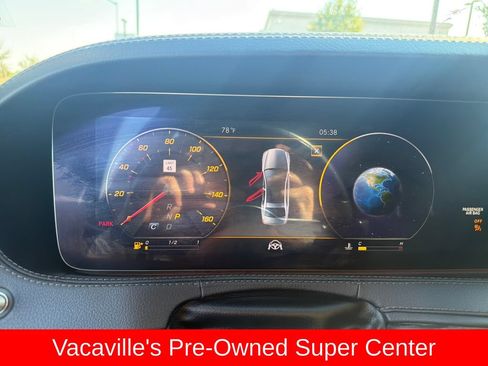 Used 2018 Mercedes-Benz S 560 Sedan image 15