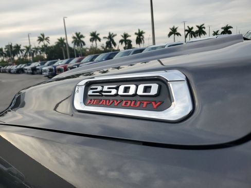 Used 2024 RAM 2500 Laramie image 30