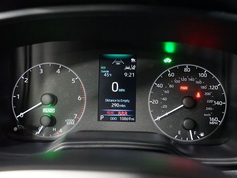 Certified 2024 Toyota Corolla SE image 15