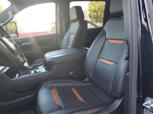 Used 2024 GMC Sierra 2500 AT4 w/ AT4 Premium Plus Package image 19
