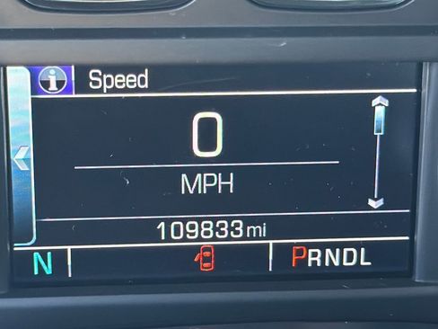 Used 2018 Chevrolet Silverado 1500 LT image 16