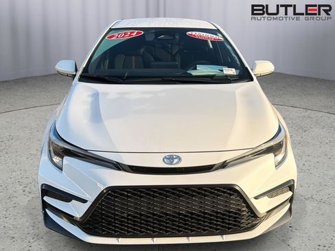 Used 2024 Toyota Corolla SE FWD image 9
