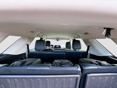 New 2026 Nissan Pathfinder SL w/ Cargo Package FWD image 17