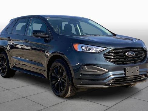 Certified 2024 Ford Edge SE w/ Black Appearance Package image 3
