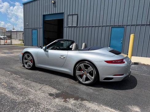 Used 2017 Porsche 911 Carrera S RWD image 86