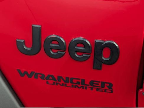 Used 2022 Jeep Wrangler Unlimited Sport AWD/4WD image 12