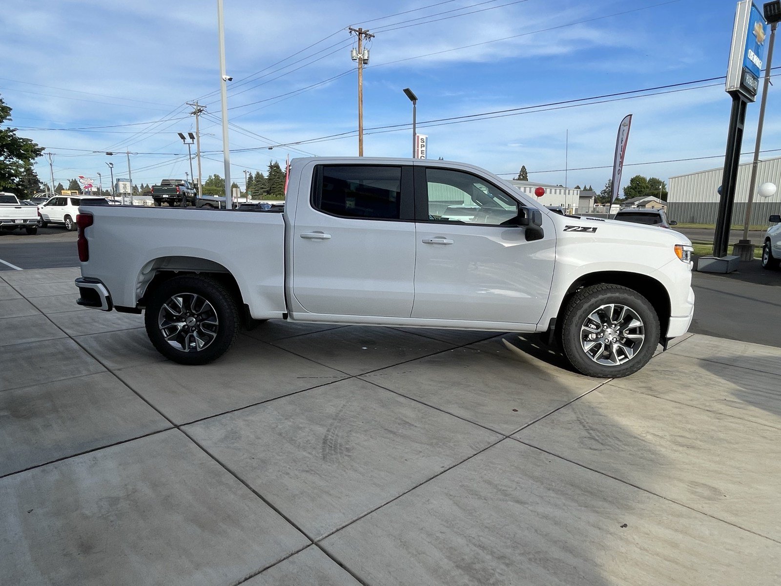 New 2026 Chevrolet Silverado 1500 RST w/ Convenience Package II AWD/4WD image 6