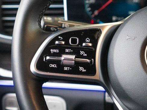 Certified 2023 Mercedes-Benz GLS 450 4MATIC image 16