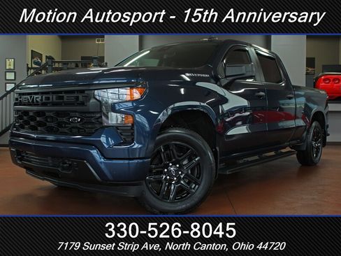 Used 2023 Chevrolet Silverado 1500 Custom AWD/4WD image 1
