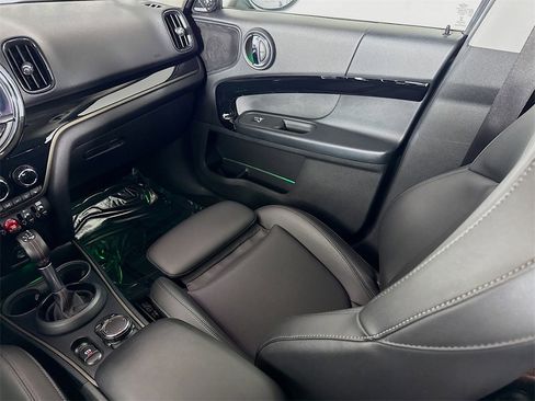 Used 2019 MINI Cooper Countryman S w/ Premium Package image 25