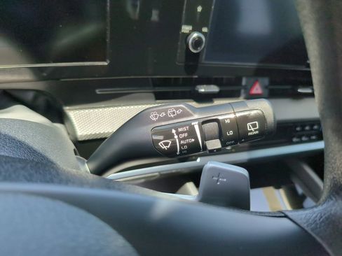 Used 2023 Kia Sportage LX FWD image 26