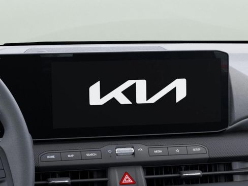 Used 2025 Kia K4 FWD image 22