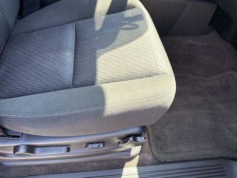 Used 2014 Chevrolet Suburban LS image 43