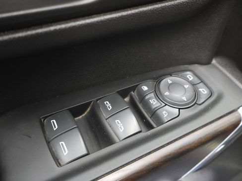 Used 2023 GMC Sierra 3500 SLT w/ Gooseneck/5TH Wheel Package image 44